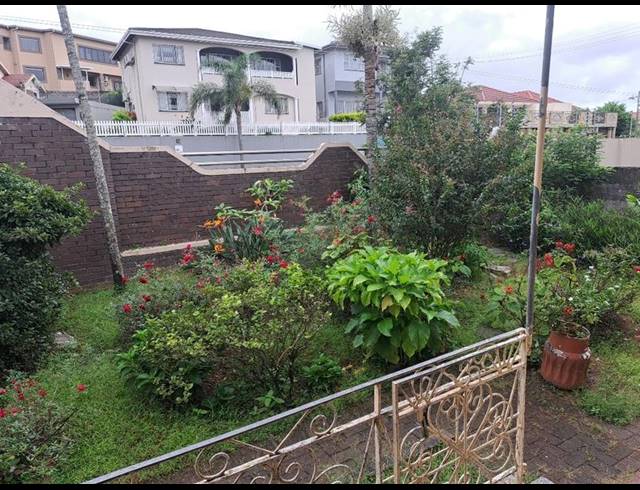 3 BEDROOM HOUSE FOR SALE IN OVERPORT